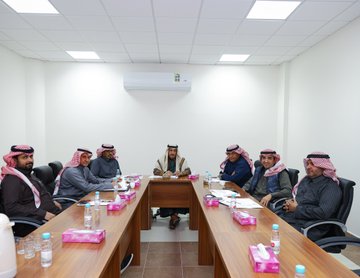 عقد اعضاء مجلس إدارة نادي الرائد برئاسة الأستاذ فهد المطوع